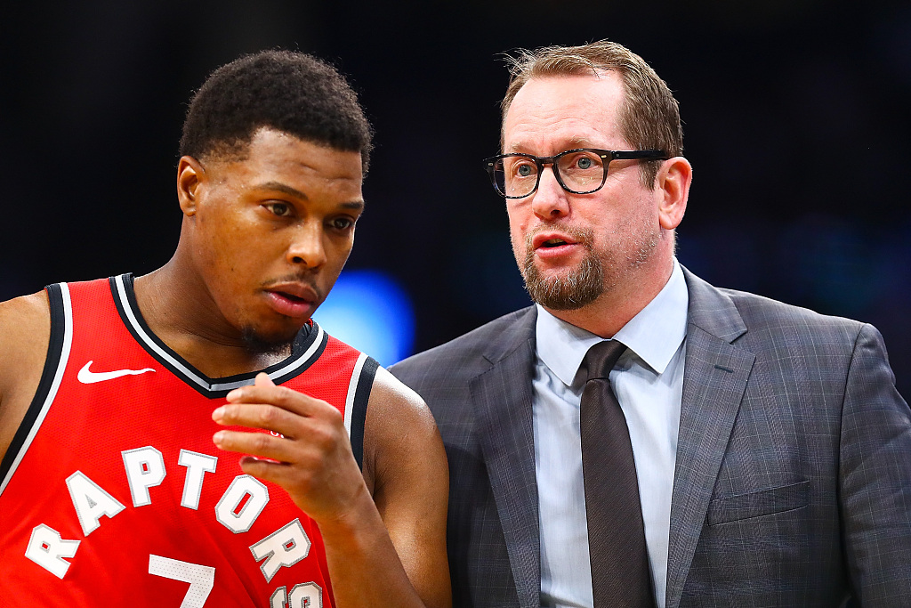 西蒙尼的战 西蒙尼的战