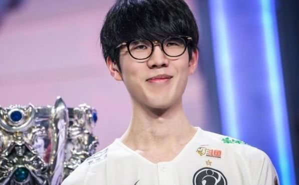 角度应更小 角度应更小